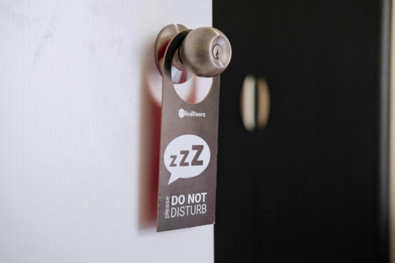 Reddoorz @ Vp Inting Street Hotel Tagbilaran City Exterior photo